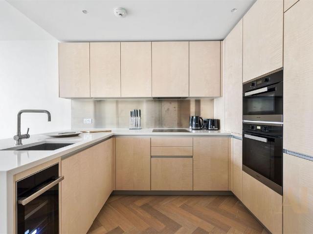 Apartment for rent in Bishopsgate Without, Lyons