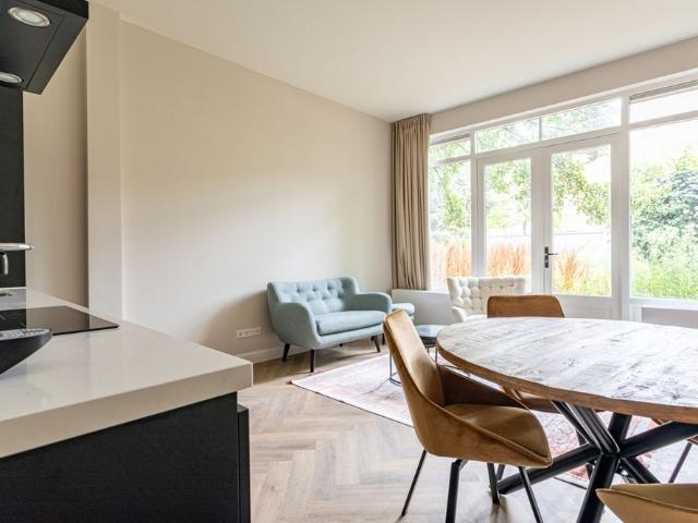 Appartement te huur in Nassaubuurt, Den Haag