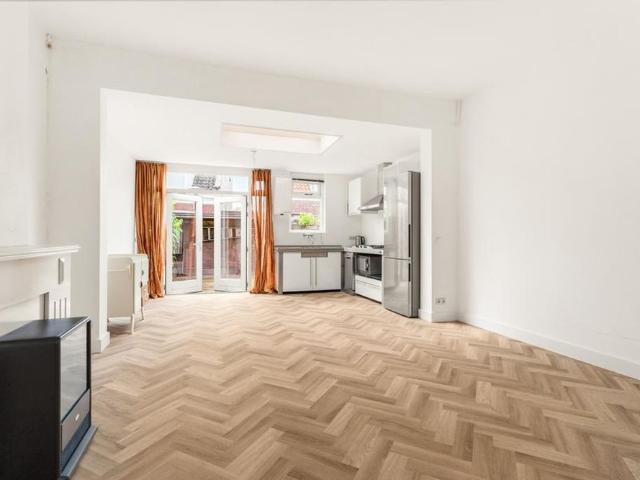 Woning te huur in Tuinstadwijk, Leiden