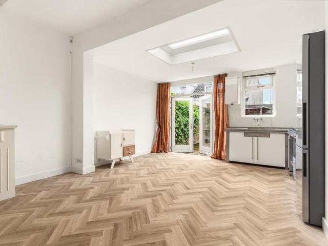 Woning te huur in Tuinstadwijk, Zuid Holland