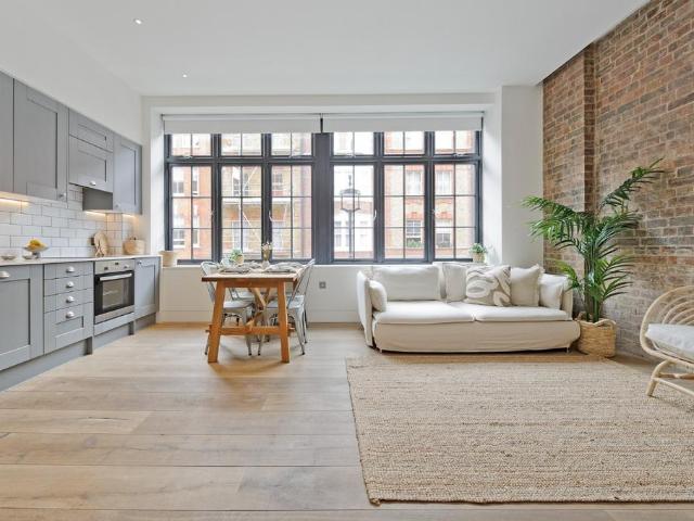 House for rent in East Marylebone, Mayfair