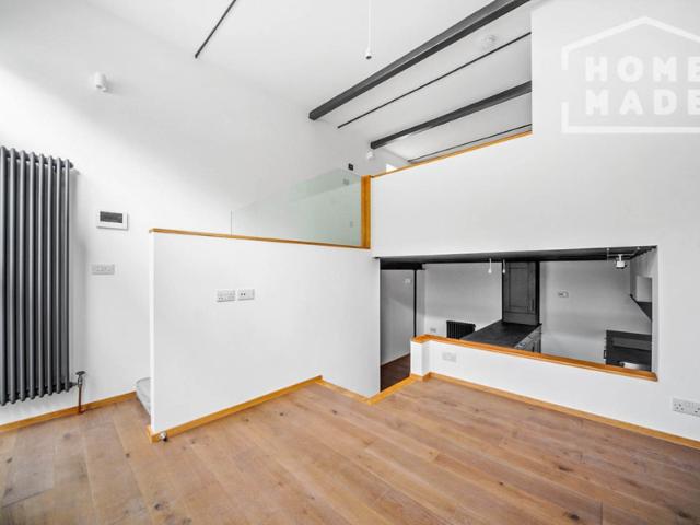 House for rent in Strawberry Hill, Greater London