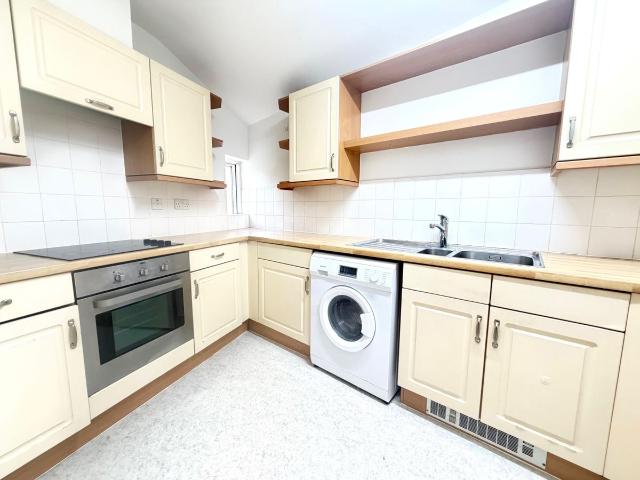 Apartment for rent in Old Ford, Bow
