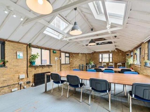 House for rent in Lyons, Greater London