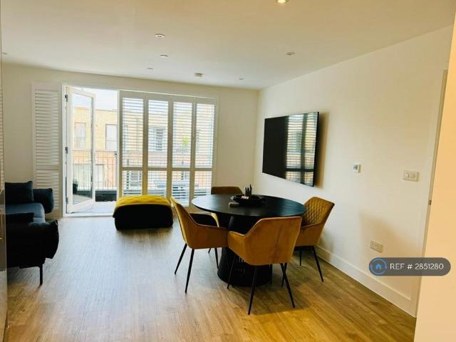 Apartment for rent in East Bank, Norfolk