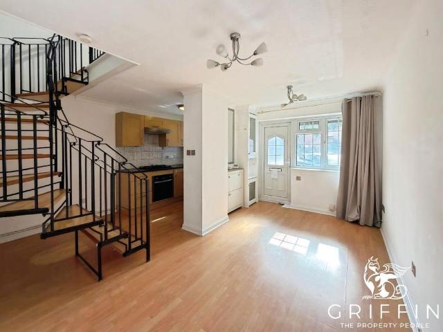 House for rent in Badgers Dene, Grays