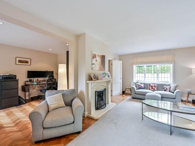 House for rent in Hurtmore, Guildford