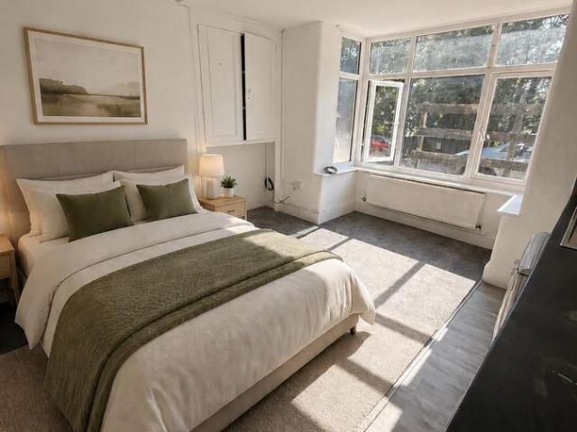 Room for rent in Totteridge, Cressex