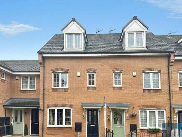 House for sale in Pontefract, West Yorkshire