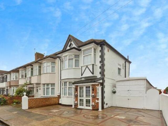 House for sale in Wembley, Greater London