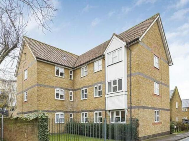 House for sale in Hertford, Colliers End