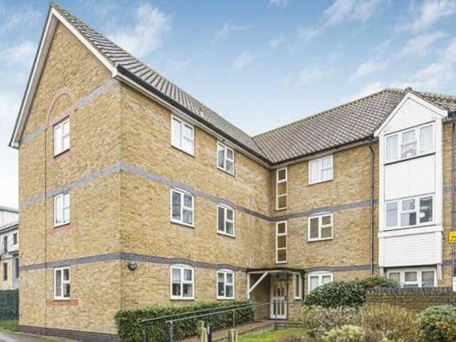 House for sale in Hertford, Colliers End