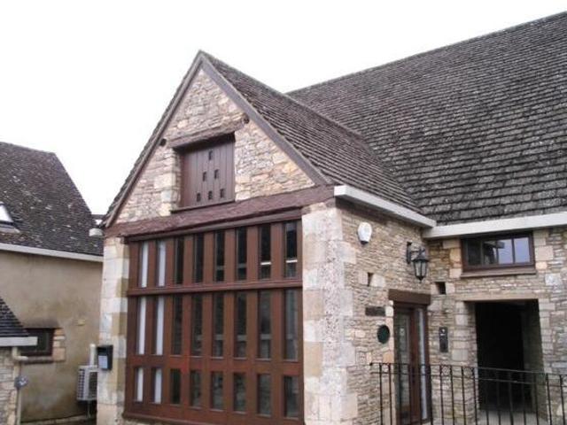 House for rent in Fossebridge, Gloucestershire