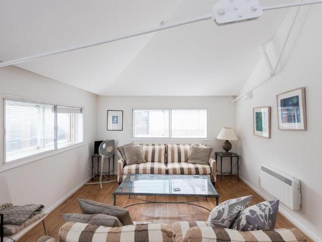 Apartment for rent in Blackfriars, Lyons
