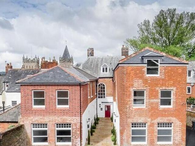 House for sale in Ottery St. Mary, East Devon
