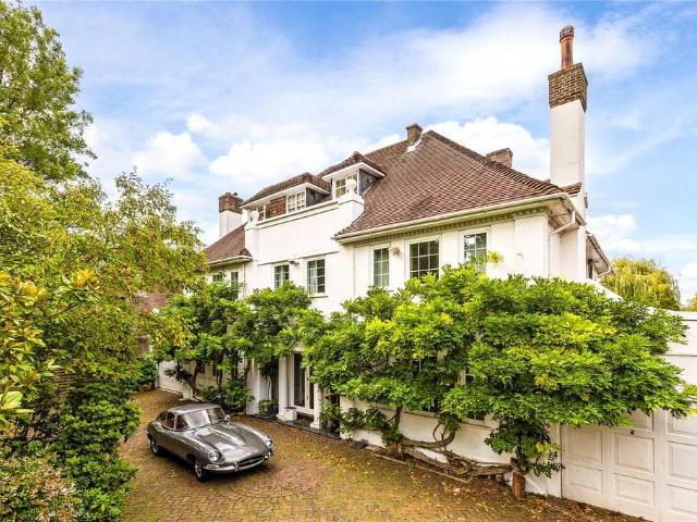 House for rent in London Borough of Wandsworth, Greater London