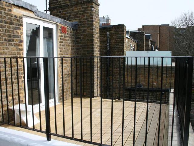 Apartment for rent in Queen's Park, Greater London