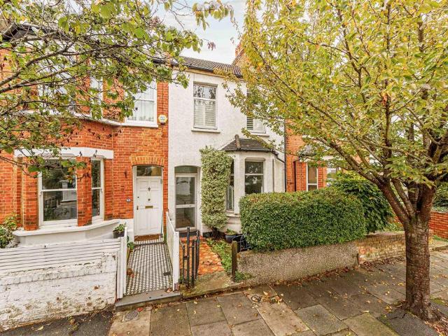 Apartment for rent in London Borough of Ealing, Greater London