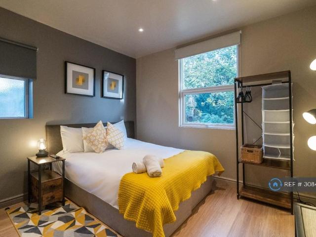Apartment for rent in Hughenden Valley, High Wycombe