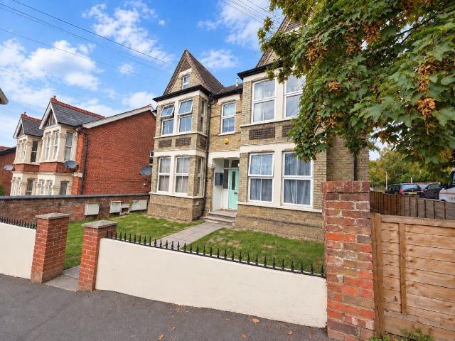Apartment for rent in Hughenden Valley, High Wycombe