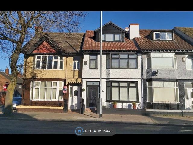 Room for rent in Calderstones