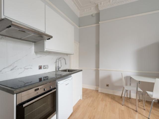 Studio for rent in South Hampstead, Greater London