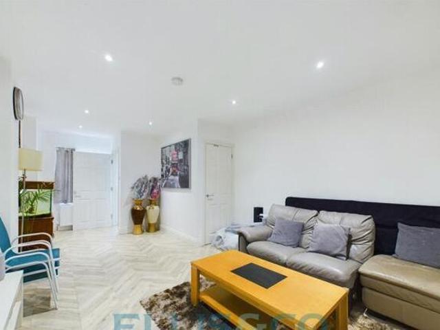 House for sale in Brook Street, Bourne Vale