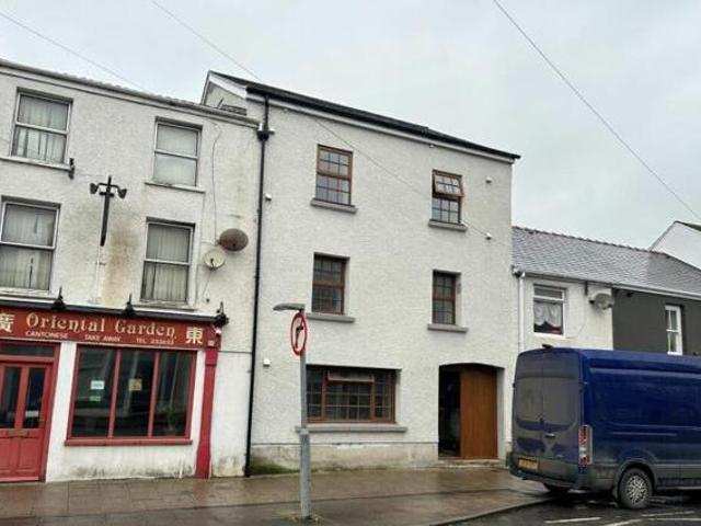 House for sale in Carmarthen, Wales