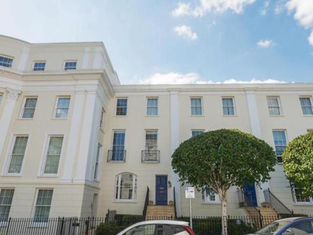 House for sale in Ewens Farm, Golden Valley