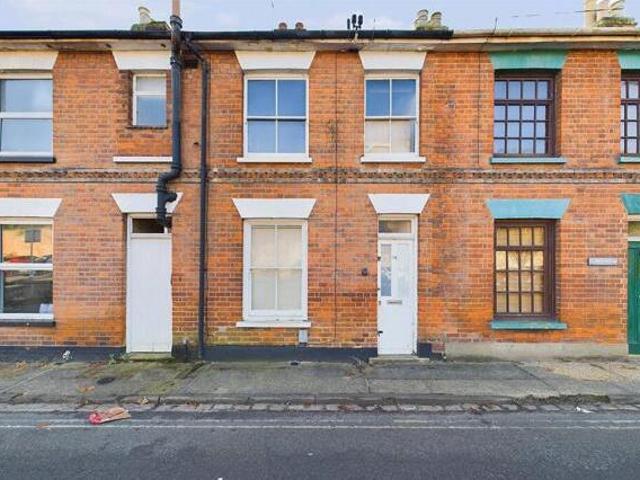 House for sale in Hythe, Colchester