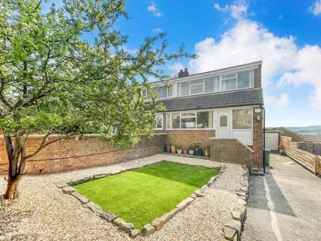 House for sale in Mirfield, West Yorkshire