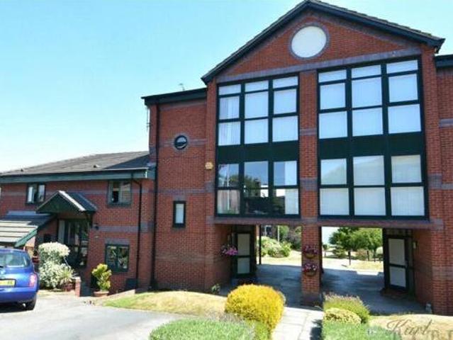 House for sale in Birkenhead, Wirral