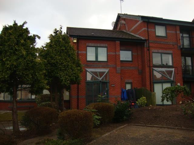 Apartment for rent in Birkenhead, Wirral
