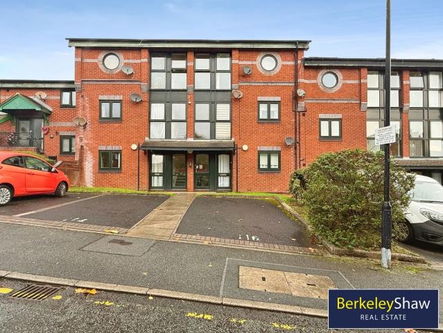 Apartment for rent in Lower Tranmere, Birkenhead
