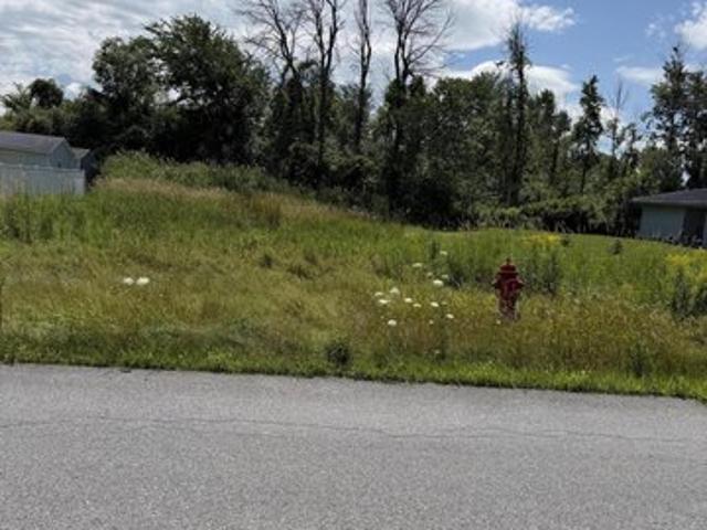 Land for sale in Champlain, New York