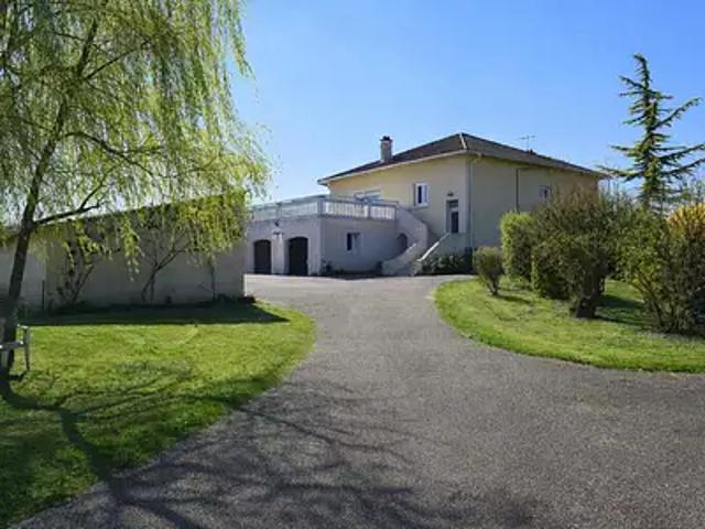 Maison vente à Mâcon, Prissé