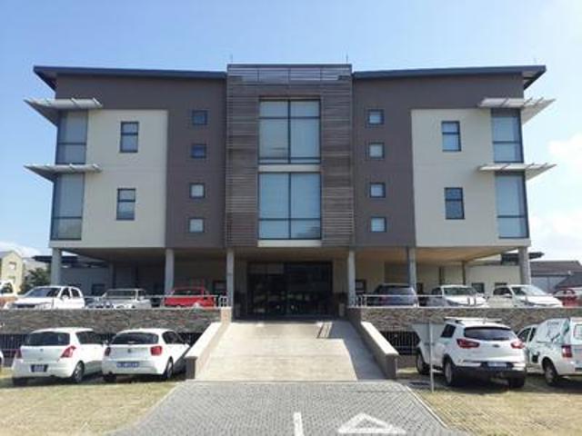 Office for rent in UMhlathuze Municipality, Kwazulu-natal