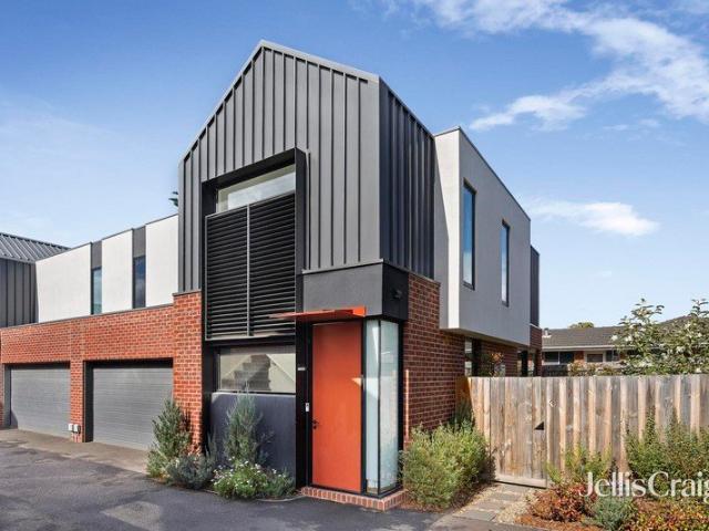 Townhouse for sale in Camerons Creek, Victoria