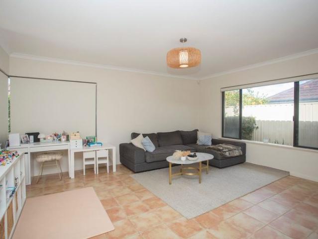 House for rent in Como, Western Australia