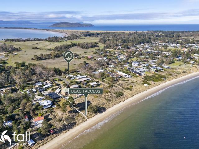 House for sale in South Arm, Tasmania