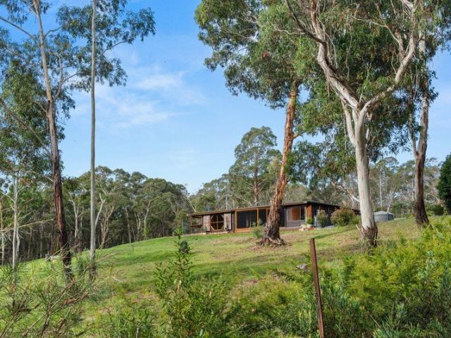 Cottage for sale in Mongarlowe, New South Wales