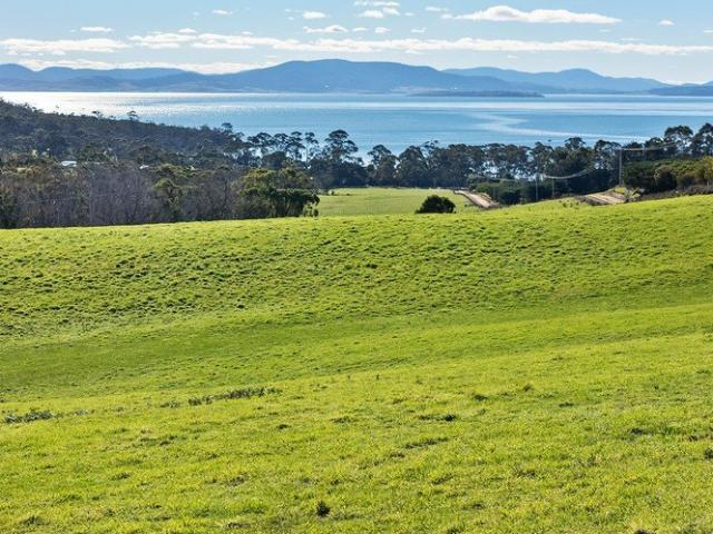 Land for sale in Premaydena, Tasman