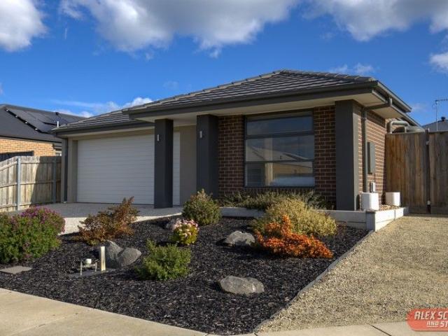 House for sale in Coronet Bay, Victoria