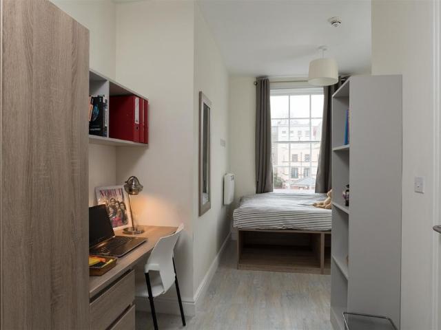 Room for rent in Stokes Croft, Feckenham