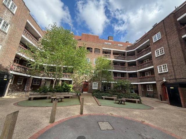 Room for rent in Bethnal Green, Greater London