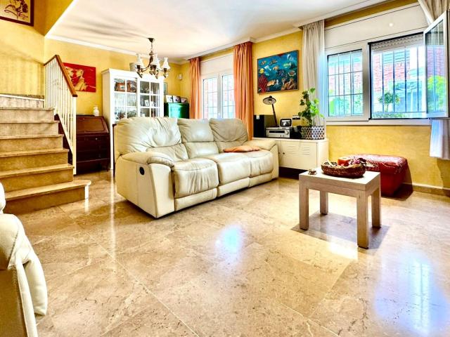 Casa en venta en Sant Genís dels Agudells, Barcelona