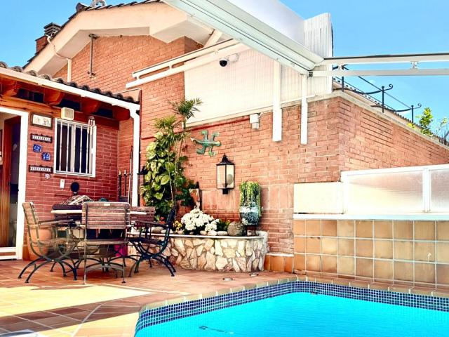 Casa en venta en Horta-Guinardó, Barcelonès