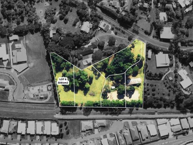 Land for sale in Redlynch, Queensland