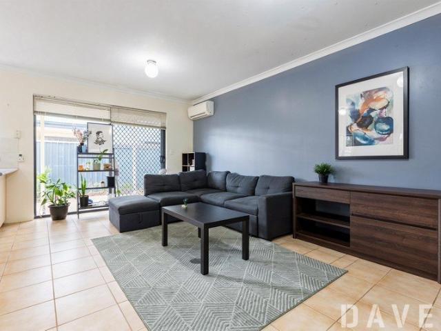Villa for sale in Stirling, Western Australia