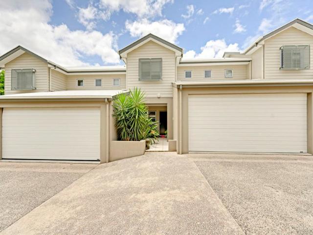Townhouse for rent in Carina Heights, Greater Brisbane